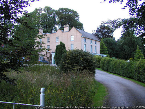 Llwyn Onn Hall, Wrexham